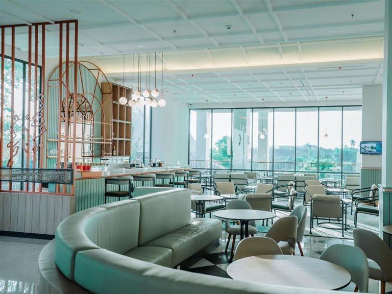 Luwansa Hotel&Convention Center Manado Buitenkant foto