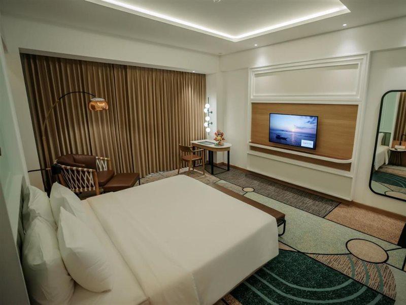 Luwansa Hotel&Convention Center Manado Buitenkant foto